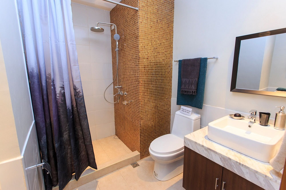 Galleria Residences Cebu 1BR Showroom (Toilet & Bath)